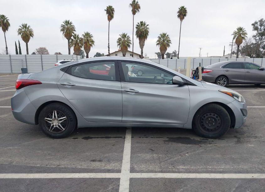 Photo 13 of 2016 Hyundai Elantra SE (VIN 5NPDH4AE1GH709044)