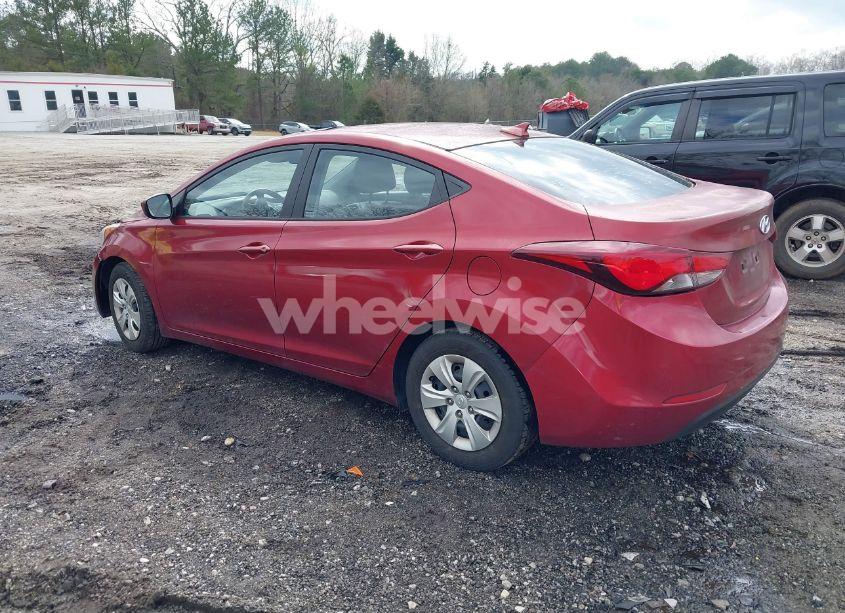 Photo 3 of 2016 Hyundai Elantra SE (VIN 5NPDH4AE1GH710162)