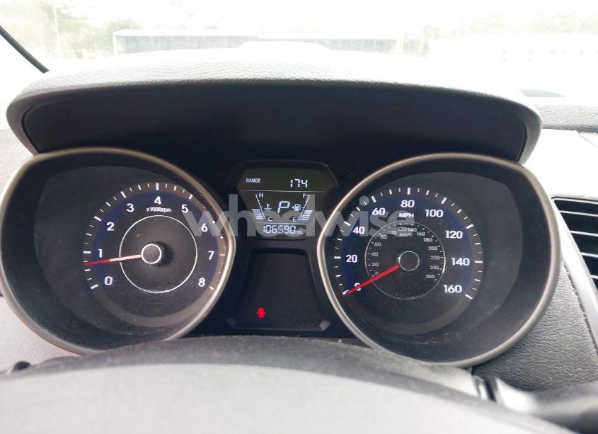 Photo 7 of 2016 Hyundai Elantra SE (VIN 5NPDH4AE1GH710162)