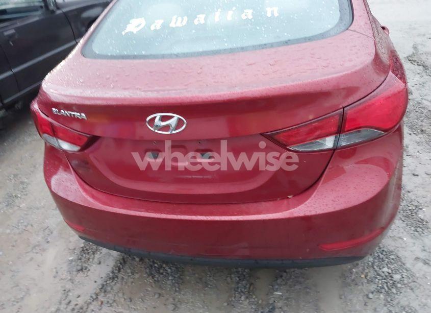 Photo 17 of 2016 Hyundai Elantra SE (VIN 5NPDH4AE1GH724465)