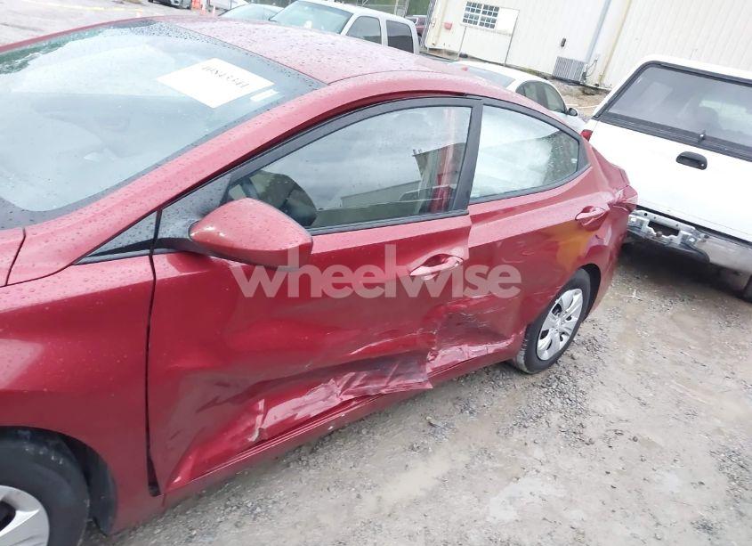 Photo 6 of 2016 Hyundai Elantra SE (VIN 5NPDH4AE1GH724465)