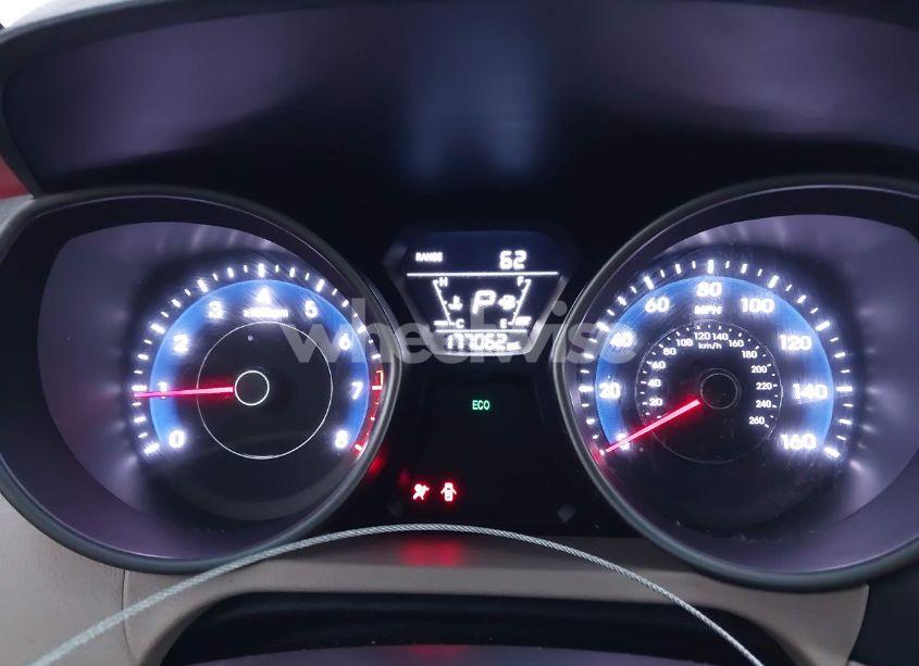 Photo 7 of 2016 Hyundai Elantra SE (VIN 5NPDH4AE1GH724465)