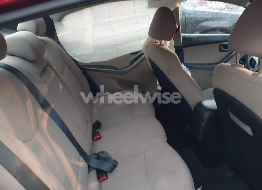 Photo 8 of 2016 Hyundai Elantra SE (VIN 5NPDH4AE1GH724465)