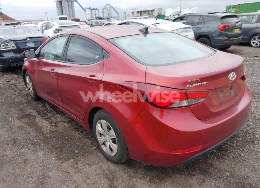 Photo 3 of 2016 Hyundai Elantra SE (VIN 5NPDH4AE1GH725793)