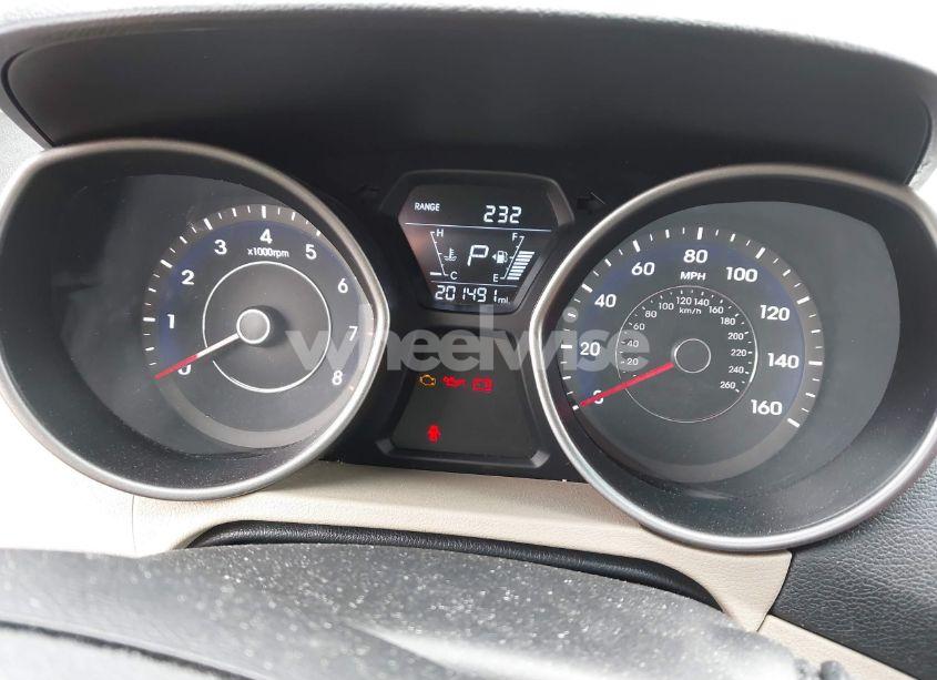 Photo 7 of 2016 Hyundai Elantra SE (VIN 5NPDH4AE1GH725793)