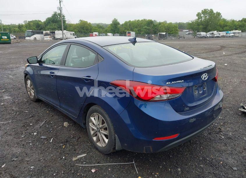 Photo 3 of 2016 Hyundai Elantra SE (VIN 5NPDH4AE1GH732999)