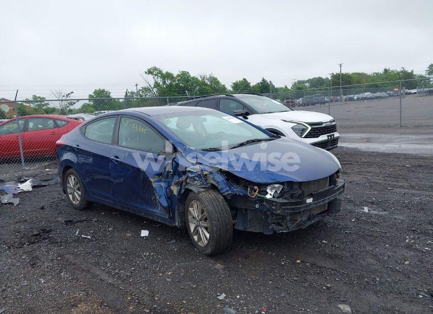 Photo 6 of 2016 Hyundai Elantra SE (VIN 5NPDH4AE1GH732999)