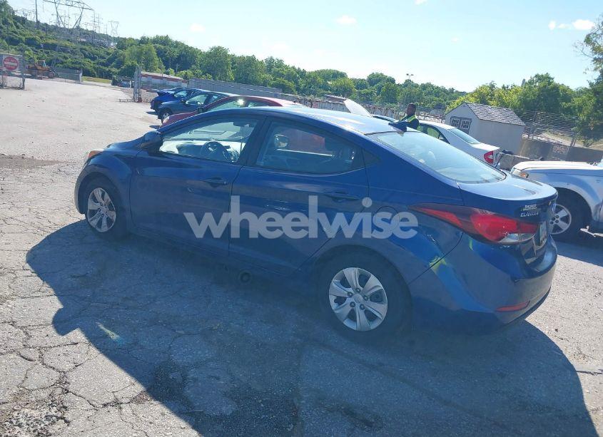 Photo 3 of 2016 Hyundai Elantra SE (VIN 5NPDH4AE1GH733019)