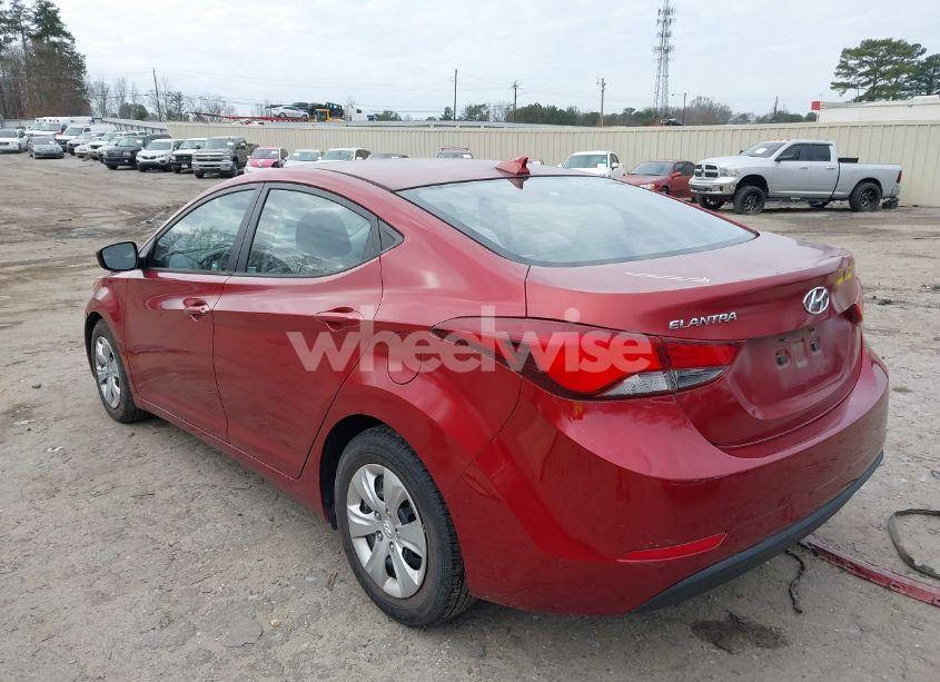 Photo 3 of 2016 Hyundai Elantra SE (VIN 5NPDH4AE1GH739953)
