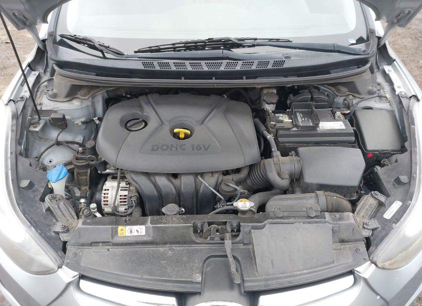 Photo 10 of 2016 Hyundai Elantra SE (VIN 5NPDH4AE1GH741508)