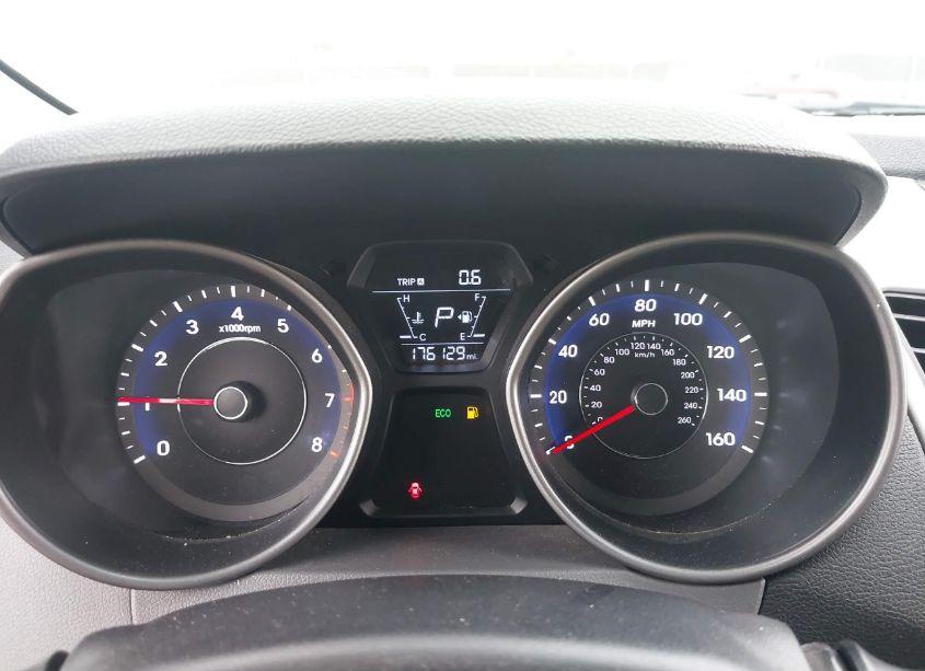 Photo 7 of 2016 Hyundai Elantra SE (VIN 5NPDH4AE1GH741508)