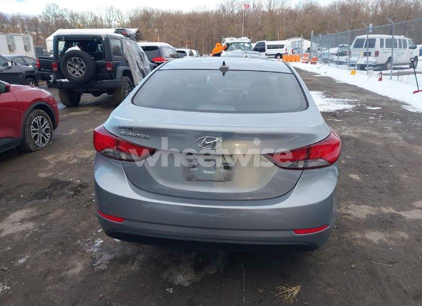 Photo 16 of 2016 Hyundai Elantra SE (VIN 5NPDH4AE1GH762939)