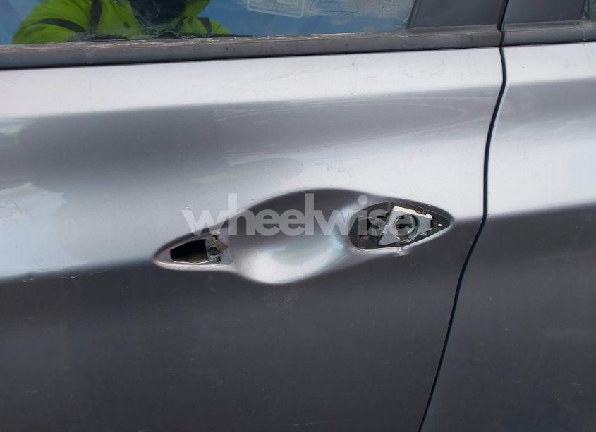 Photo 18 of 2016 Hyundai Elantra SE (VIN 5NPDH4AE1GH762939)