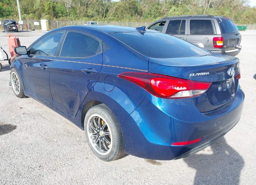 Photo 3 of 2016 Hyundai Elantra SE (VIN 5NPDH4AE1GH768434)