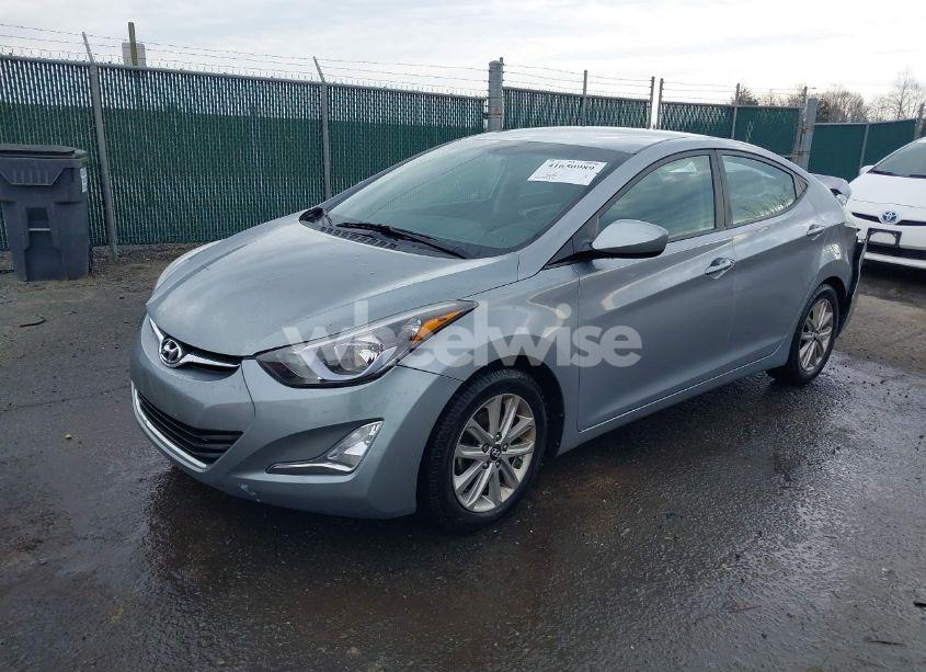 Photo 2 of 2016 Hyundai Elantra SE (VIN 5NPDH4AE1GH772113)