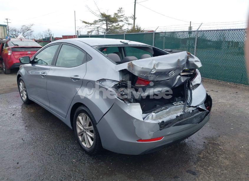 Photo 3 of 2016 Hyundai Elantra SE (VIN 5NPDH4AE1GH772113)