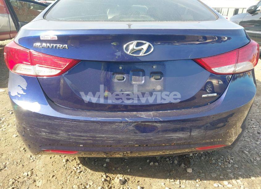 Photo 12 of 2011 Hyundai Elantra LIMITED (VIN 5NPDH4AE2BH002060)