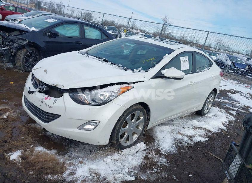 Photo 2 of 2011 Hyundai Elantra LIMITED (VIN 5NPDH4AE2BH005315)