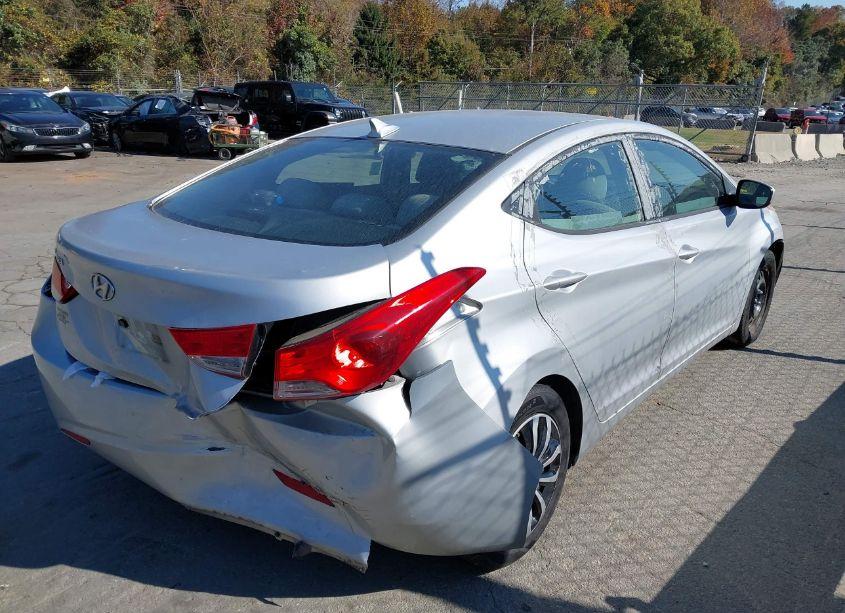 Photo 4 of 2011 Hyundai Elantra GLS (VIN 5NPDH4AE2BH029839)