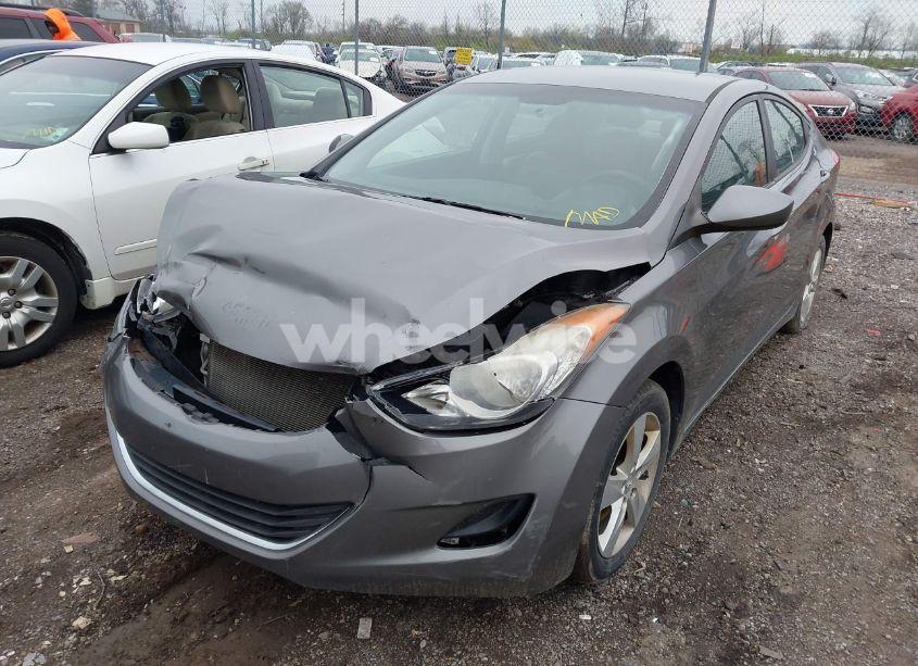 Photo 2 of 2011 Hyundai Elantra GLS (VIN 5NPDH4AE2BH050562)