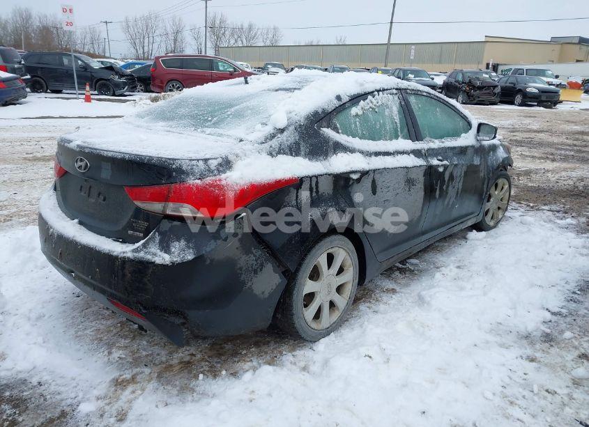 Photo 4 of 2011 Hyundai Elantra LIMITED (VIN 5NPDH4AE2BH050755)