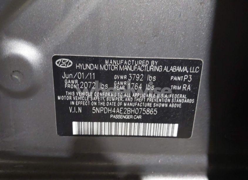 Photo 9 of 2011 Hyundai Elantra LIMITED (VIN 5NPDH4AE2BH075865)