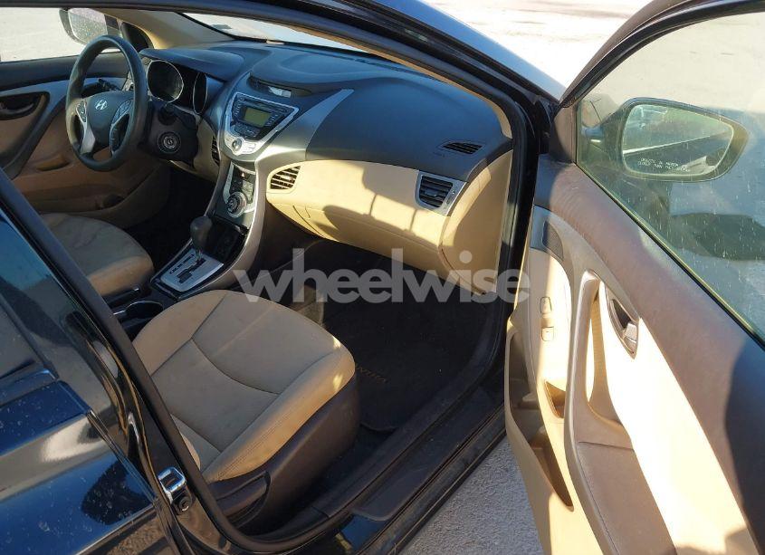 Photo 5 of 2012 Hyundai Elantra GLS (VIN 5NPDH4AE2CH079609)