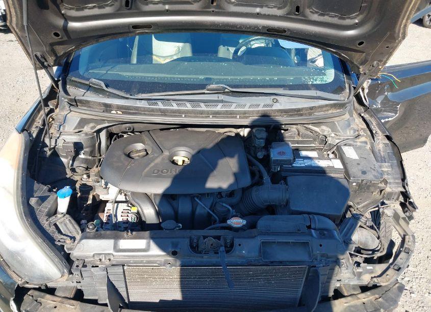 Photo 10 of 2012 Hyundai Elantra LIMITED (VIN 5NPDH4AE2CH106596)