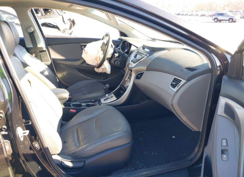 Photo 5 of 2012 Hyundai Elantra LIMITED (VIN 5NPDH4AE2CH106596)