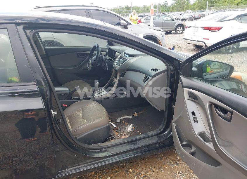 Photo 5 of 2012 Hyundai Elantra GLS (VIN 5NPDH4AE2CH107070)