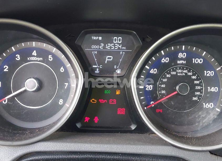 Photo 7 of 2012 Hyundai Elantra GLS (VIN 5NPDH4AE2CH107070)