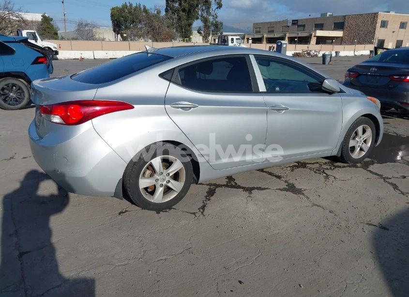 Photo 4 of 2012 Hyundai Elantra GLS (VIN 5NPDH4AE2CH140084)