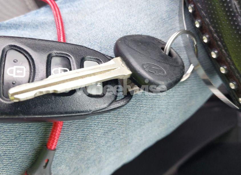 Photo 11 of 2013 Hyundai Elantra GLS (VIN 5NPDH4AE2DH161633)