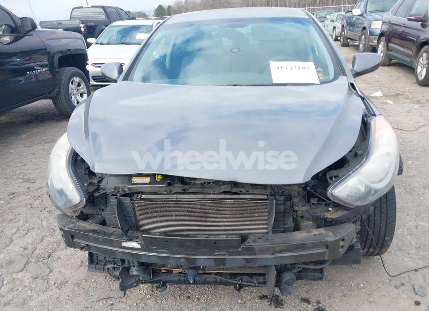 Photo 12 of 2013 Hyundai Elantra GLS (VIN 5NPDH4AE2DH161633)