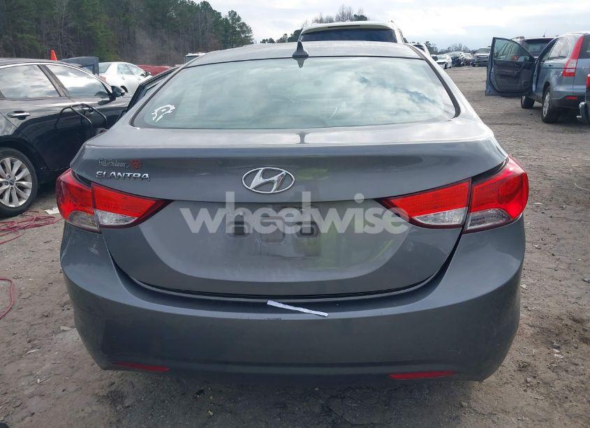 Photo 16 of 2013 Hyundai Elantra GLS (VIN 5NPDH4AE2DH161633)