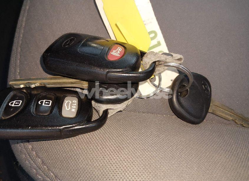 Photo 11 of 2013 Hyundai Elantra GLS (VIN 5NPDH4AE2DH163091)