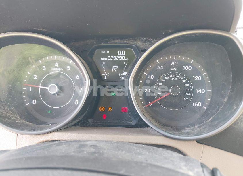 Photo 7 of 2013 Hyundai Elantra GLS (VIN 5NPDH4AE2DH178920)