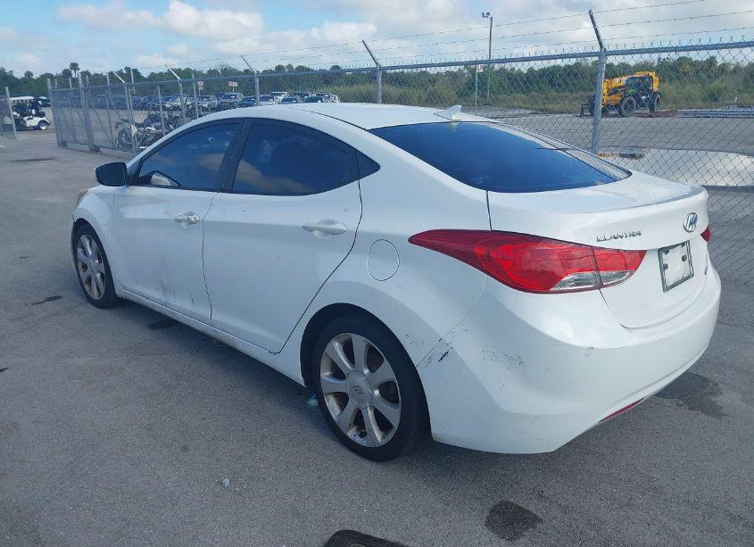 Photo 3 of 2013 Hyundai Elantra LIMITED (VIN 5NPDH4AE2DH187889)