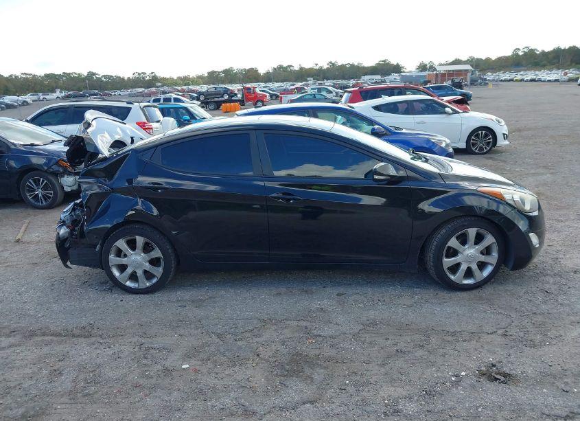 Photo 13 of 2013 Hyundai Elantra LIMITED (VIN 5NPDH4AE2DH191232)