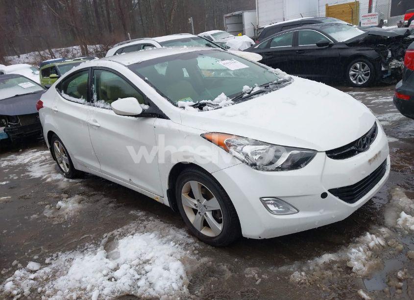 2013 Hyundai Elantra GLS (VIN 5NPDH4AE2DH195779) main photo