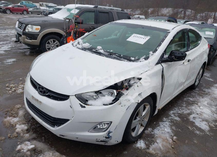 Photo 2 of 2013 Hyundai Elantra GLS (VIN 5NPDH4AE2DH195779)