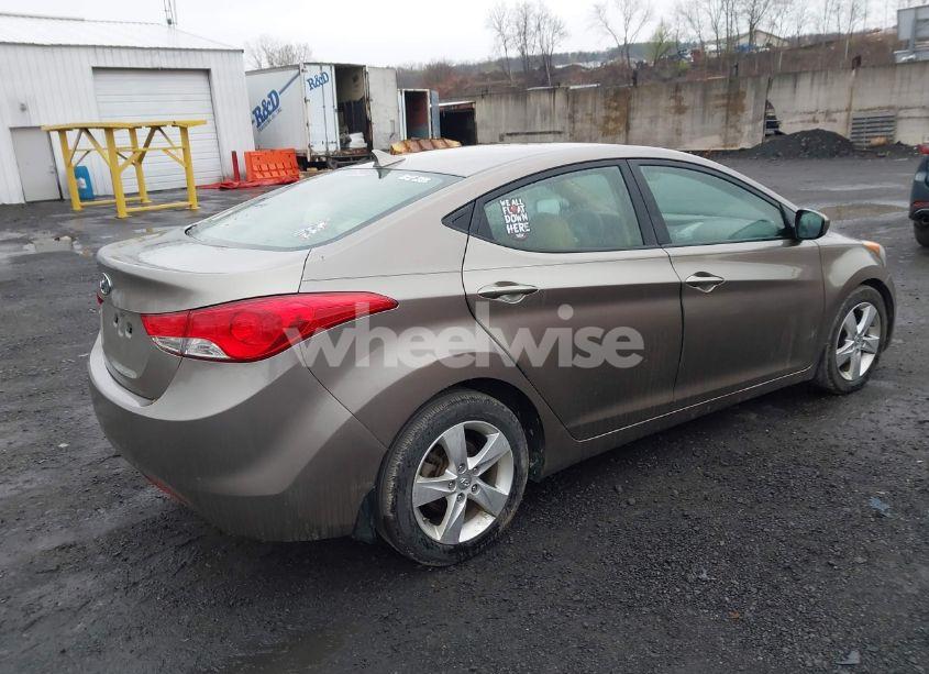 Photo 4 of 2013 Hyundai Elantra GLS (VIN 5NPDH4AE2DH205775)