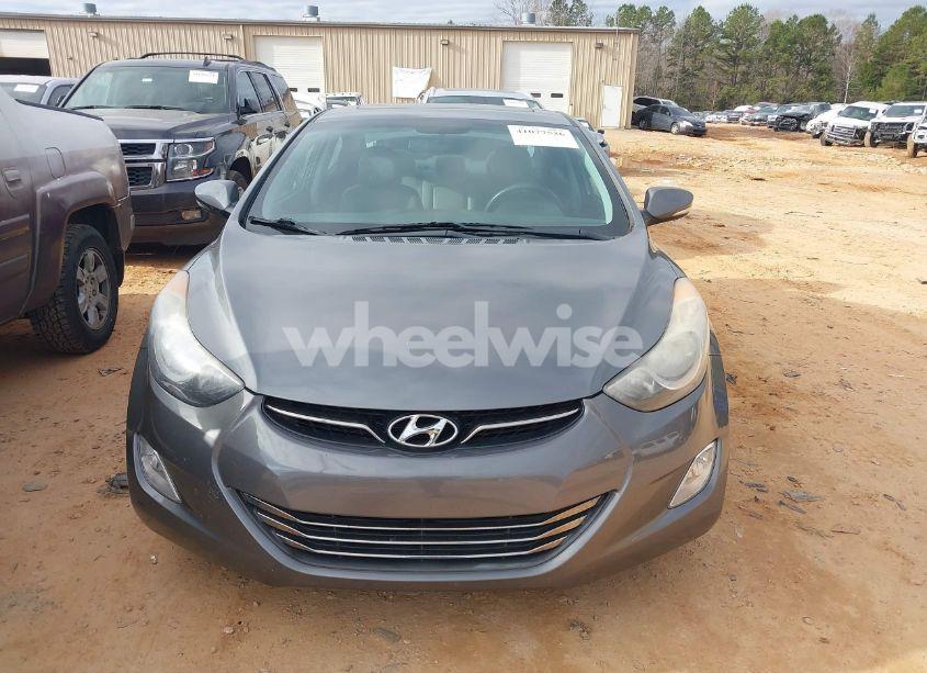 Photo 12 of 2013 Hyundai Elantra LIMITED (VIN 5NPDH4AE2DH213746)