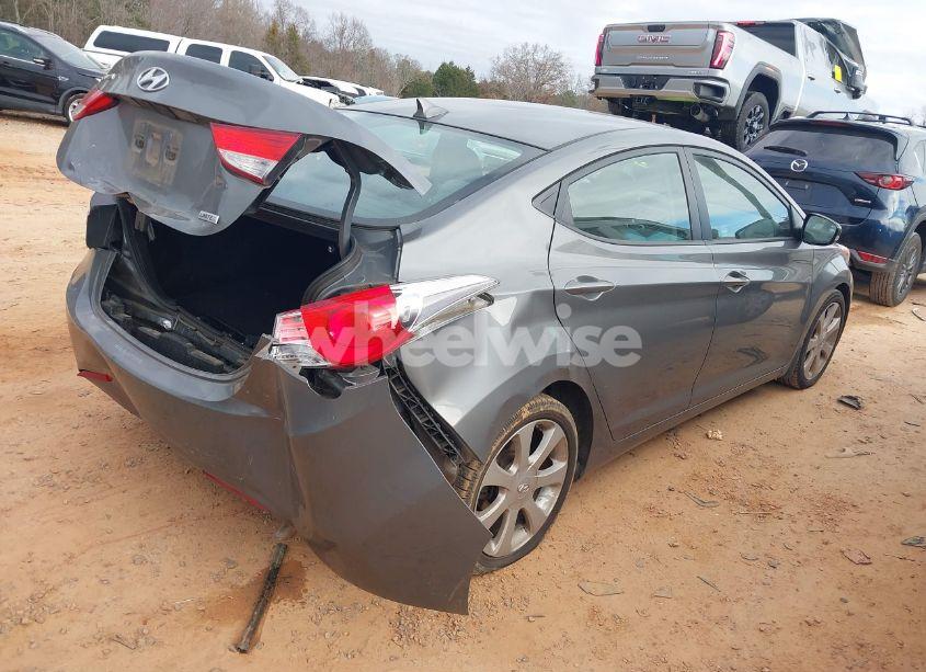 Photo 4 of 2013 Hyundai Elantra LIMITED (VIN 5NPDH4AE2DH213746)