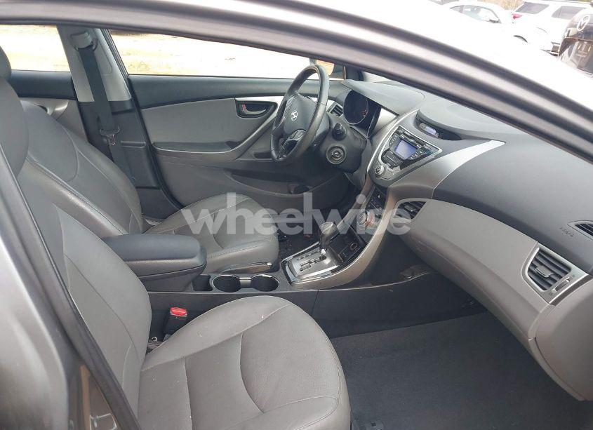 Photo 5 of 2013 Hyundai Elantra LIMITED (VIN 5NPDH4AE2DH213746)