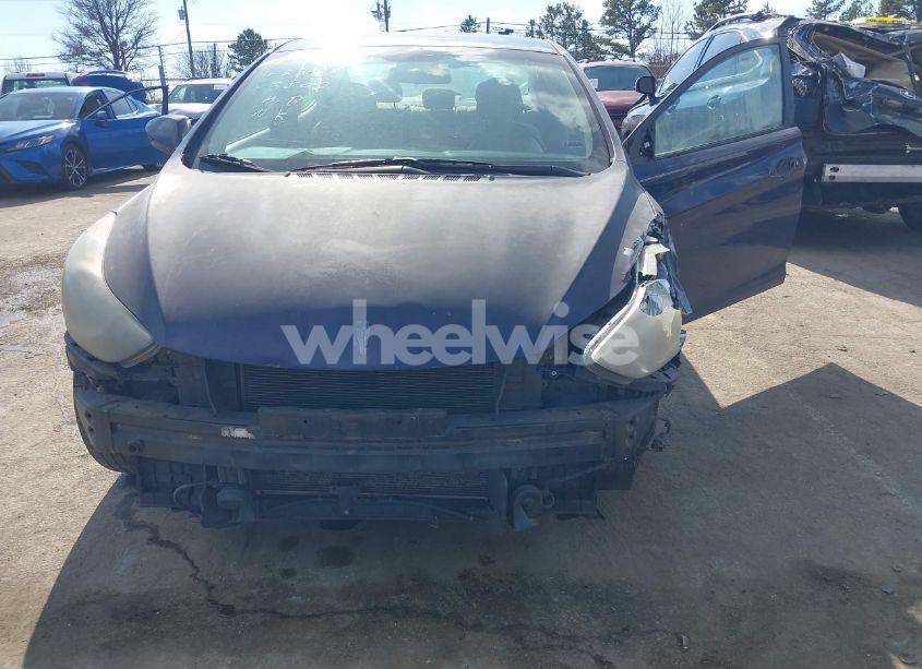 Photo 6 of 2013 Hyundai Elantra GLS (VIN 5NPDH4AE2DH223502)