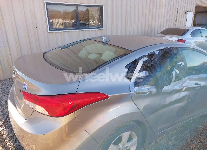 Photo 4 of 2013 Hyundai Elantra GLS (VIN 5NPDH4AE2DH224469)