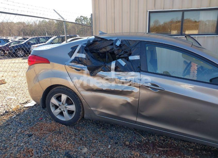 Photo 6 of 2013 Hyundai Elantra GLS (VIN 5NPDH4AE2DH224469)