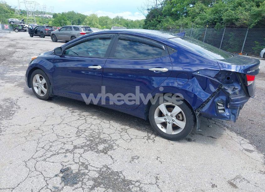 Photo 3 of 2013 Hyundai Elantra GLS (VIN 5NPDH4AE2DH227159)