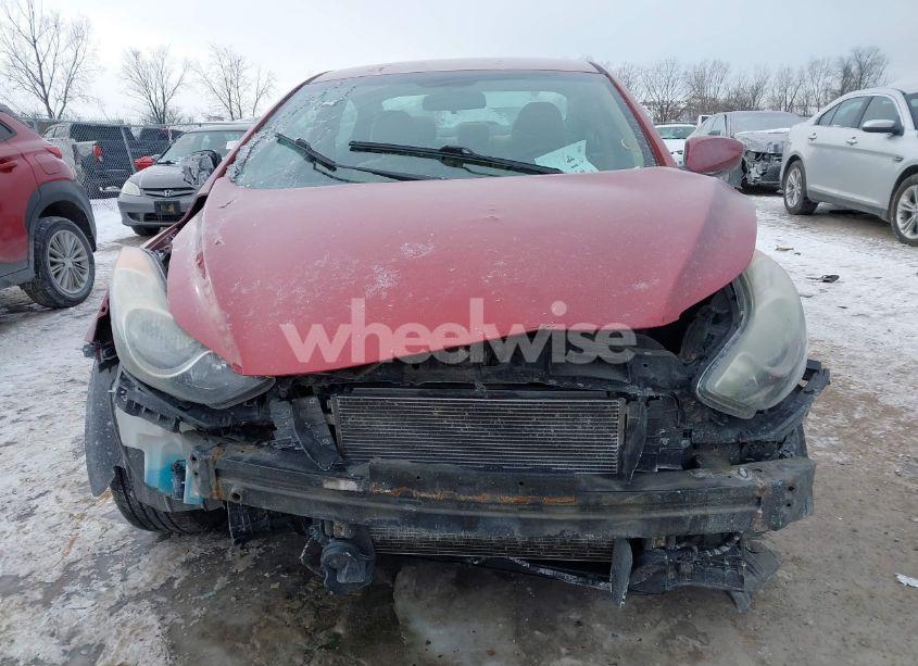 Photo 12 of 2013 Hyundai Elantra GLS (VIN 5NPDH4AE2DH269749)